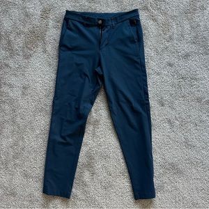 Lululemon Men’s Navy Slim Commission Pants 30x32